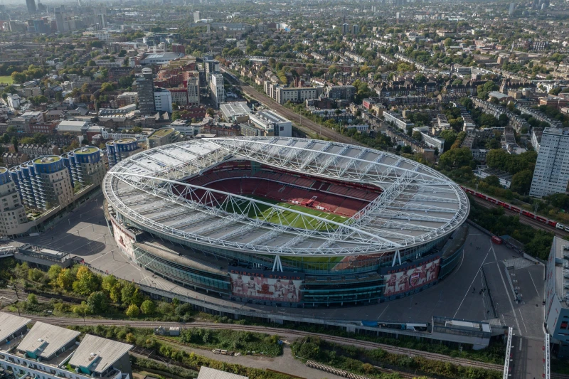 Who Are Arsenal? An Interrogation of Arsenal’s Identity